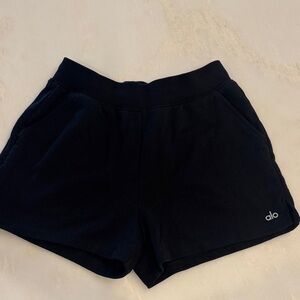 ALO Yoga Women's Black Sweat Shorts